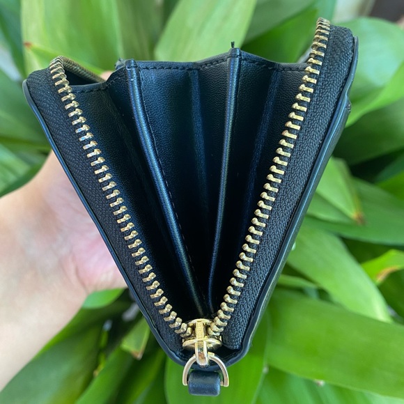 Black Kate Spade Wallet 🖤 - Picture 3 of 8
